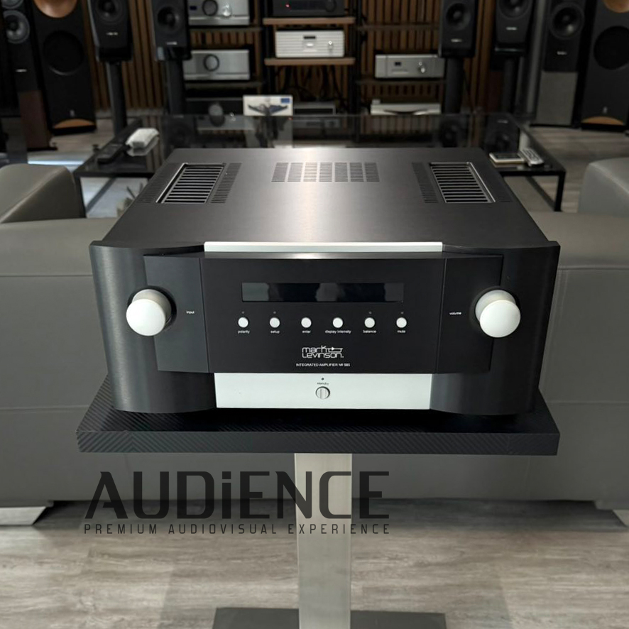 MARK LEVINSON 585